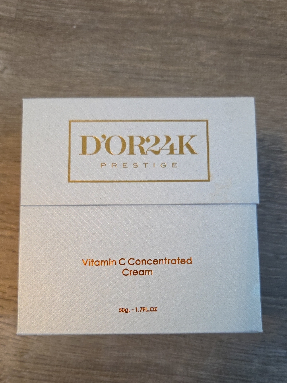 D'OR24K Prestige Vitamin C Concentrated Cream — White
